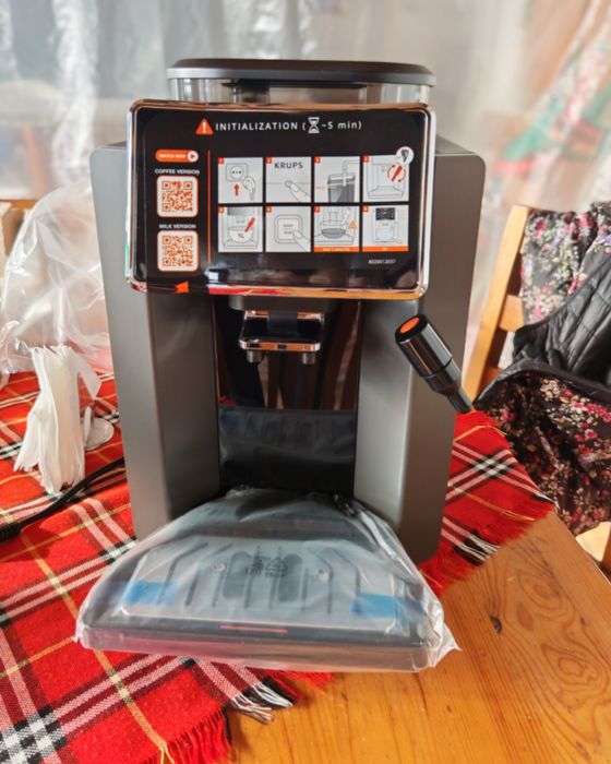 Кафеавтомат Krups EA912HF0 2гаранция