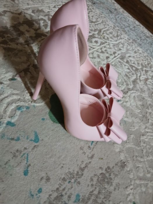 Туфли для девушек и женщин