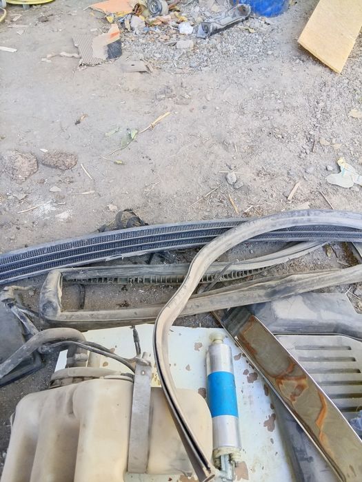 Запчасти для Мерседес