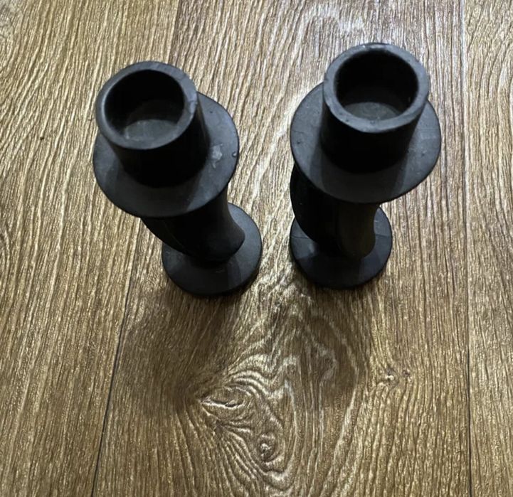 Подсвечник черный пластиковый (3 штуки)