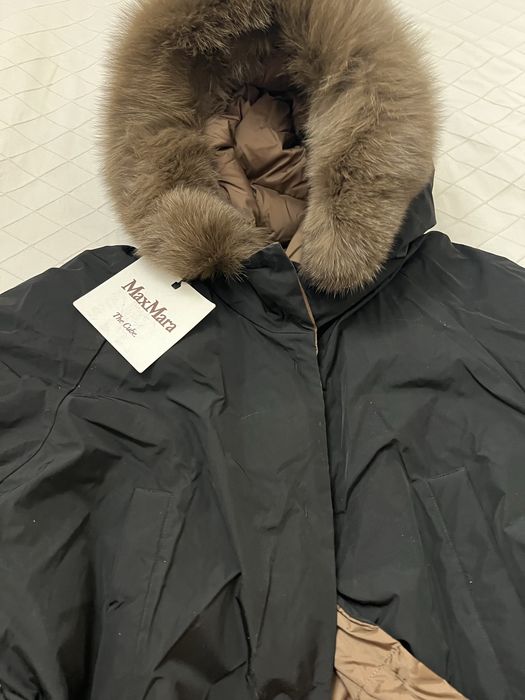 Пуховик  двухсторонний  Maxmara  новый .