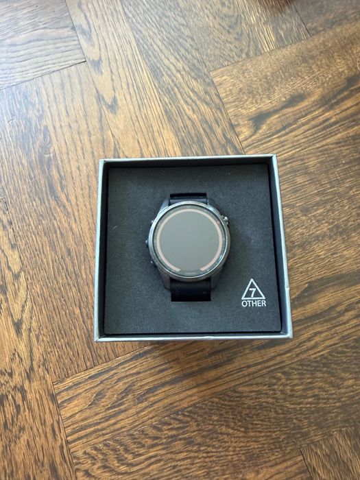 Garmin Fenix 7s sapphire solar