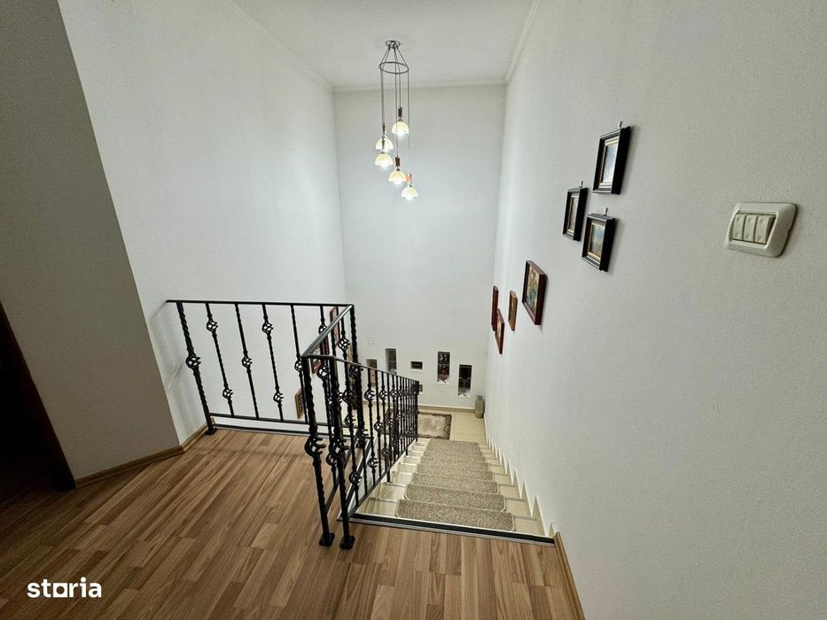 Timisoara, Calea Mosnitei, Vila Noua 450 mp, Zona Kuncz / Plopi.
