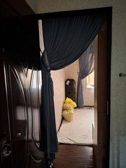 Срочно продаётся 2х комнатная квартира на 4этаж