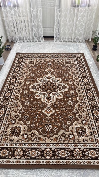 Продаю ковер кілем