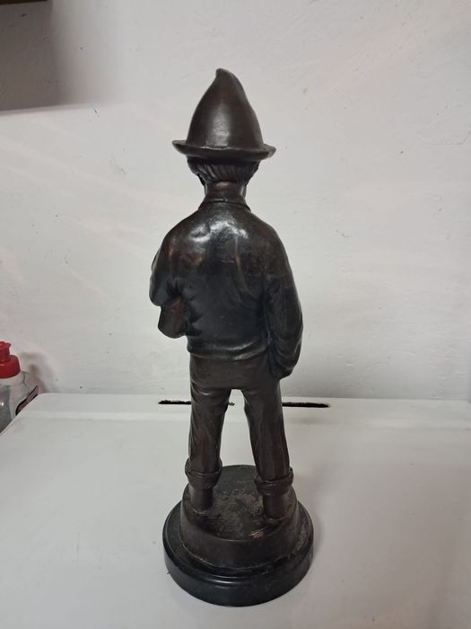 Statuetă din bronz