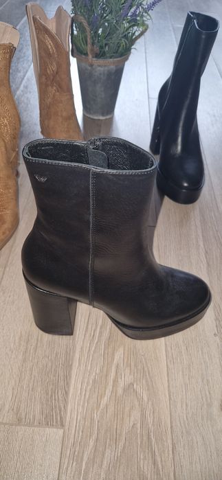 Нови каубойски боти велур ,черни боти естествена кожа на дебел ток