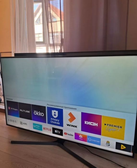 Samsung 65 дюймов (165 см) smart tv телевизор