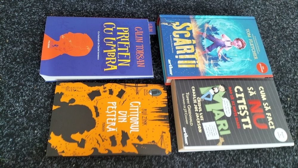 Vând cărți programa cls. A v a