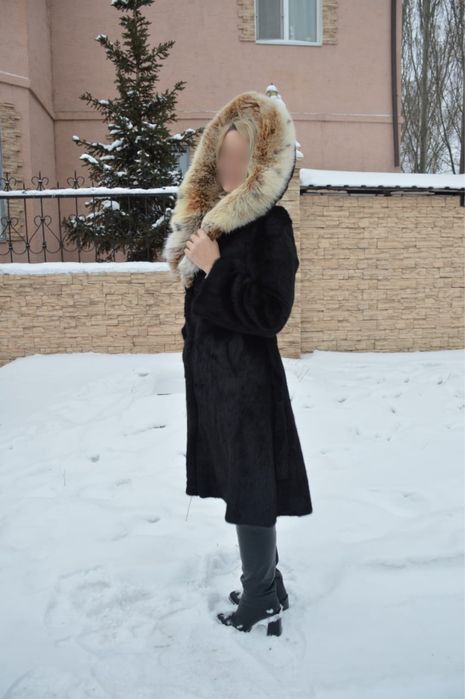 Продам норковую шубу