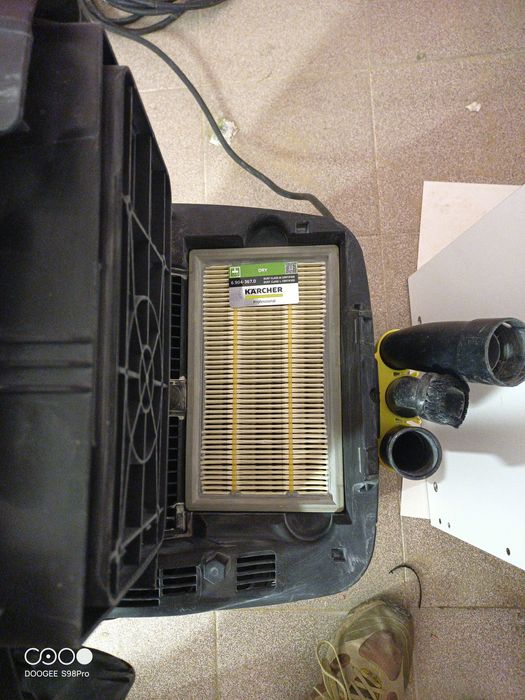 Прахосмукачка  Karcher