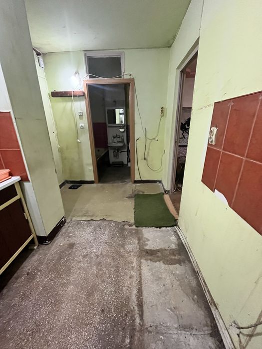 Garsoniera de vanzare