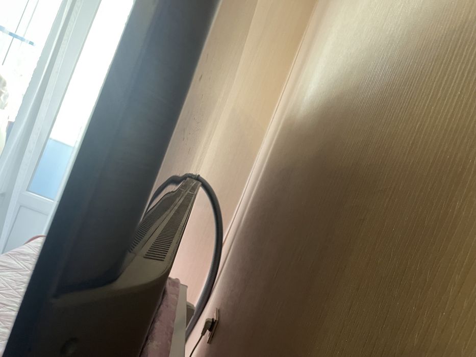 Продается телевизор