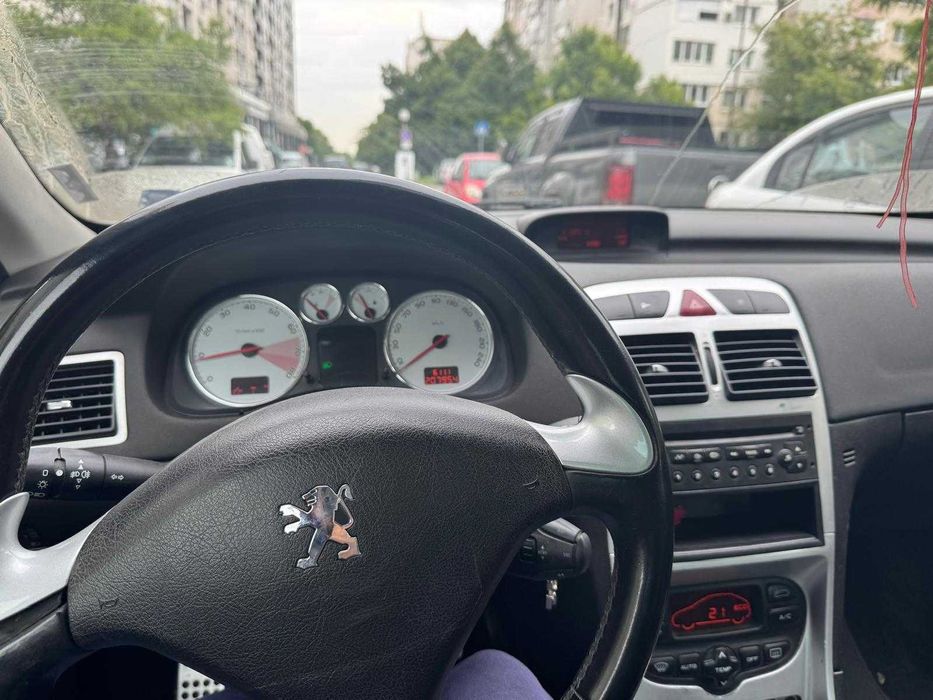 Peugeot 307cc кабриолет 1.6 бензин