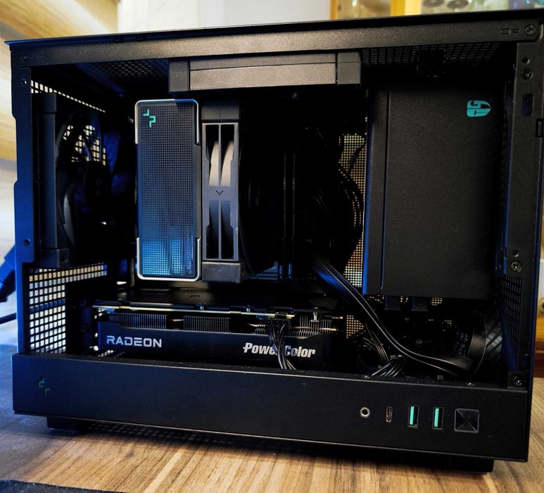 Mini-ITX Gaming PC | RX 9060 XT 16GB