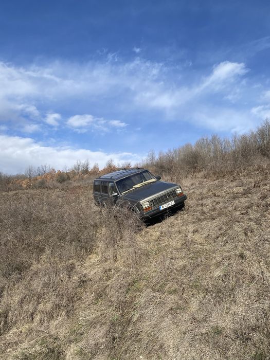 Jeep xj 2.5 Бензин/Газ