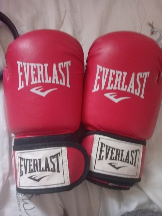 Перчатки носились5раз