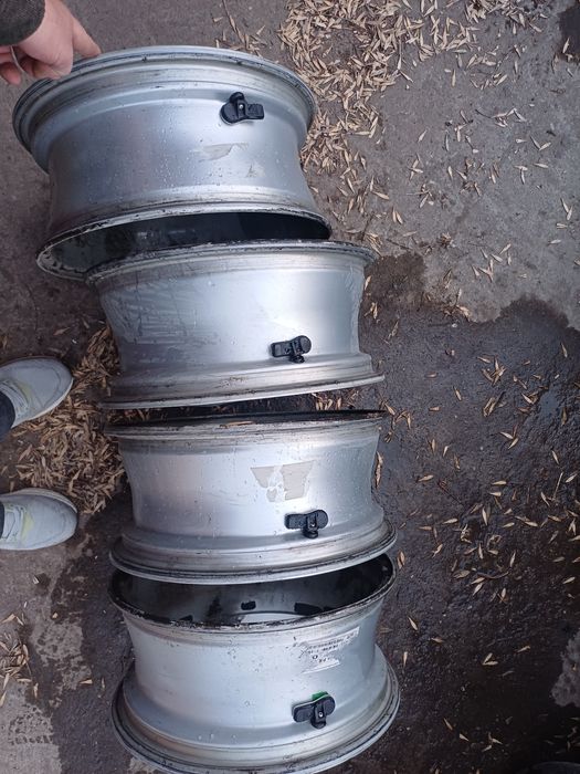 Продам оригинальные диски MITSUBISHI