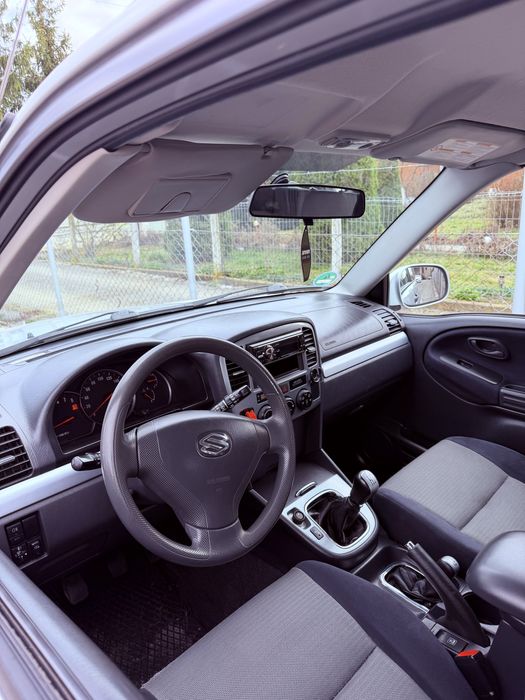 Suzuki Grand Vitara 1.6i 16V 4x4 Mic\Mare  *Recent adusa*