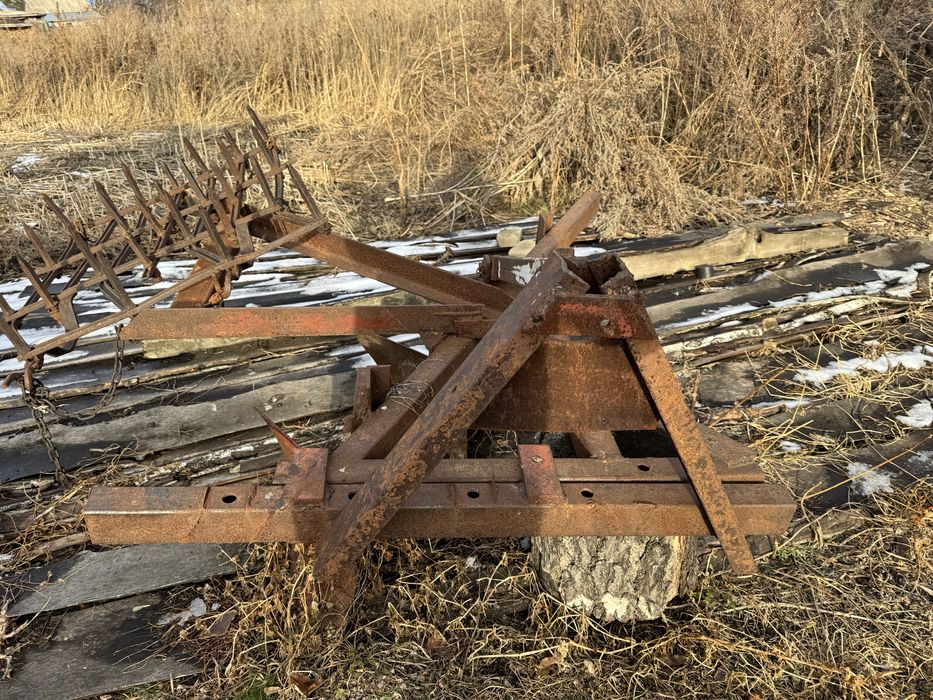 Трактор Т-25 с прицепом