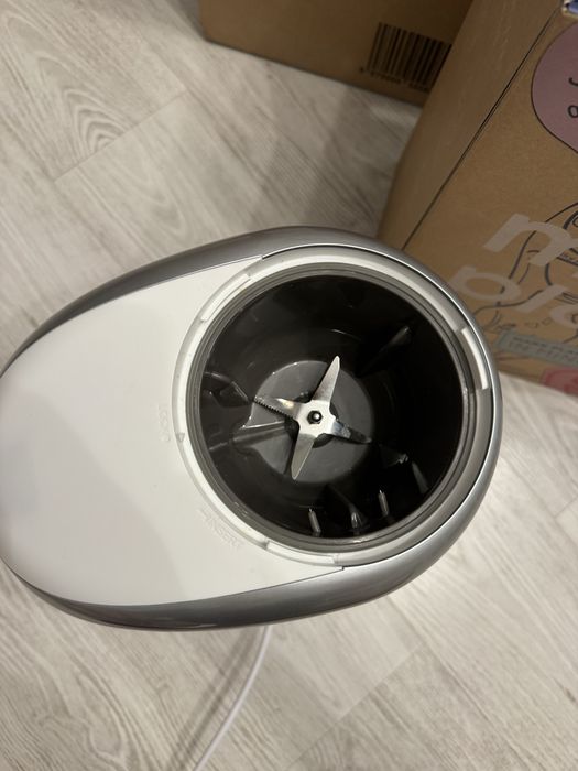 Milky Plant – Aparat automat pentru lapte vegetal