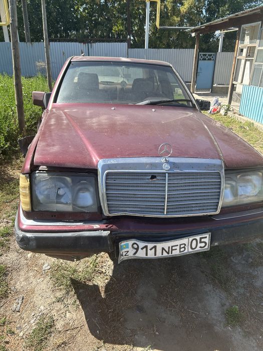 Mercedes-Benz E200 W124, 2.0 механика