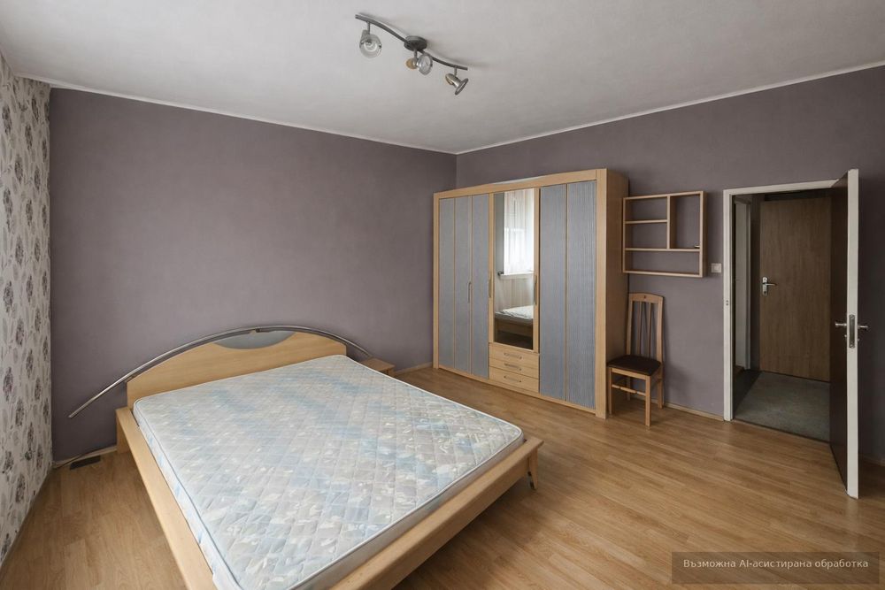 Тристаен апартамент под наем в ж.к. Сухата река, 2227522