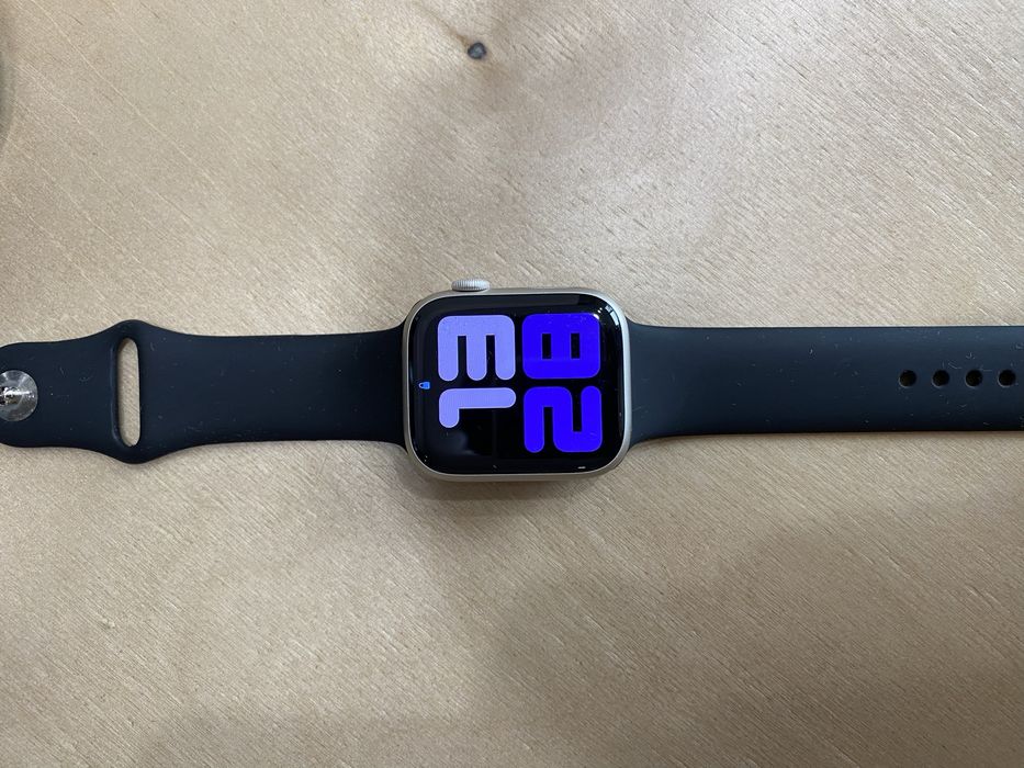 Продам Apple Watch Series 9 45 мм GPS