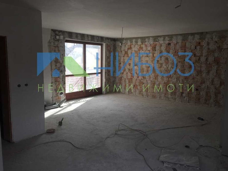 Продава се Четиристаен апартамент в Стара Загора, Аязмото - 178 кв.м за 838 €/кв.м - Снимка #1