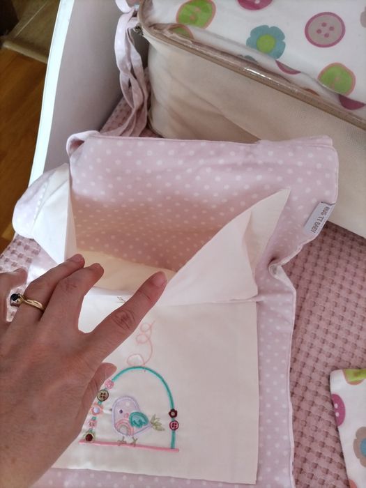 Луксозен бебешки спален комплект