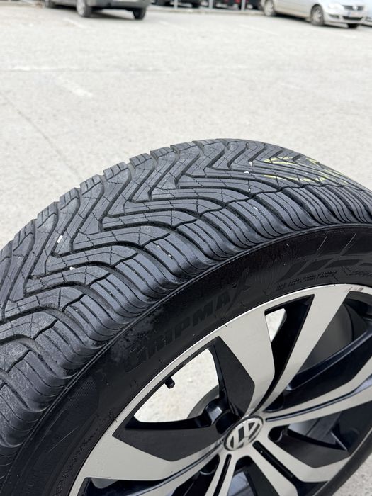 Jante Volkswagen plus anvelope all season , stare perfecta