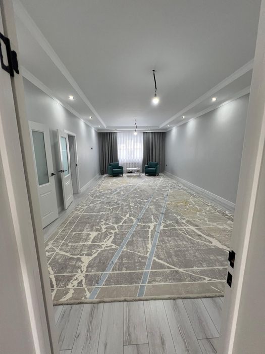 Продается 6 комнатный дом