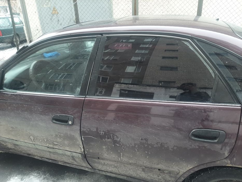 Продам машину срочно