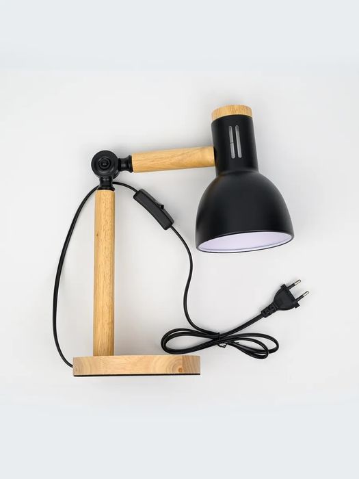 Лампа настольная светильник из натурального дерева и металла