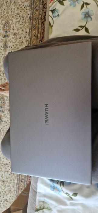 Продам ноутбук Huawei Matebook d14