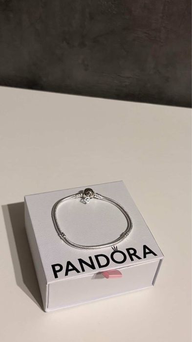 Браслет Pandora