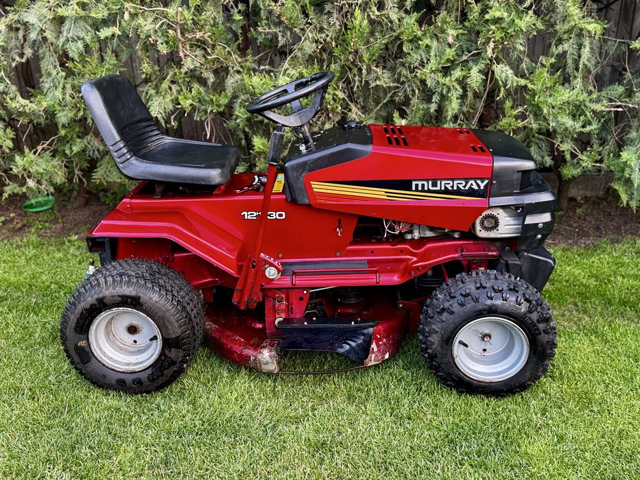 Tractoras gazon Murray 12/30- motor BriggsStratton 2017