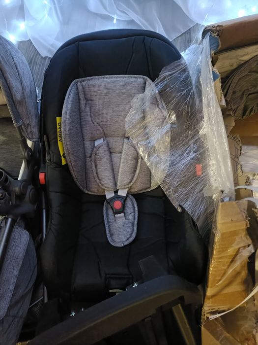 Продам детскую коляску