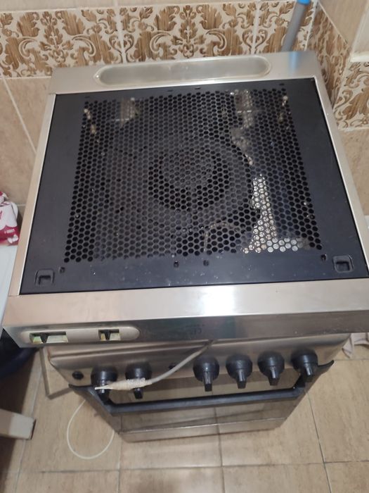 Вытяжка INDESIT для плиты