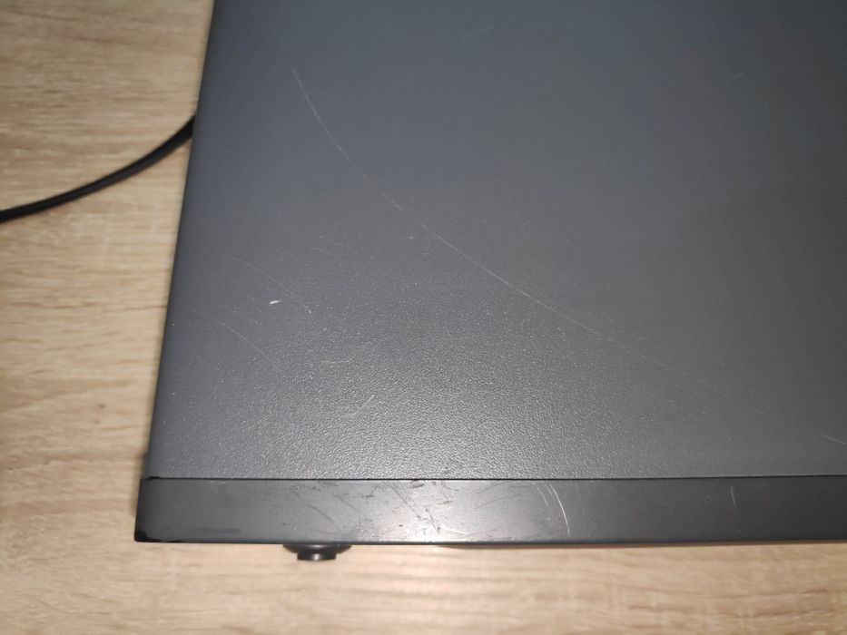 Продавам CD player NAD C 521BEE