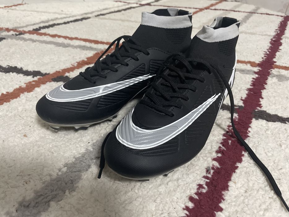 Crampoane fotbal sintetic SKY WYNG