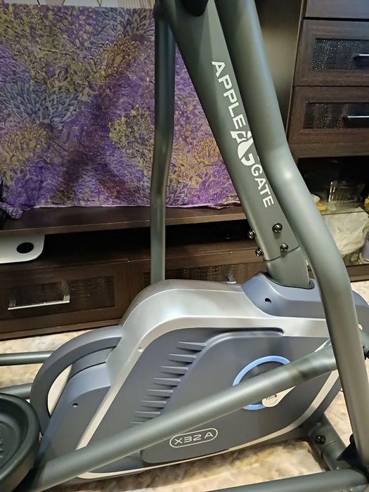 Эллиптический тренажер AppleGate X32 A