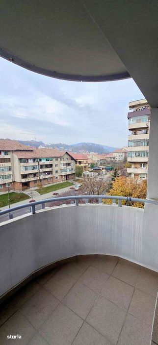 Apartament De Vânzare  Râmnicu Vâlcea Calea lui Traian – Etaj 4/8