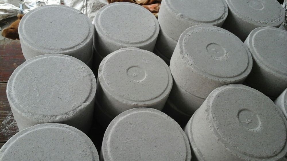 Cărămizi, brichete de sare