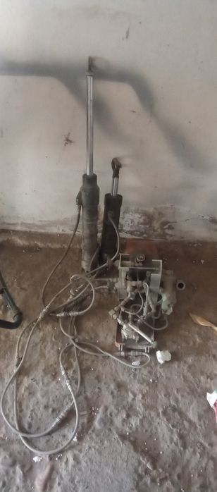 Гидравлический дамкрат