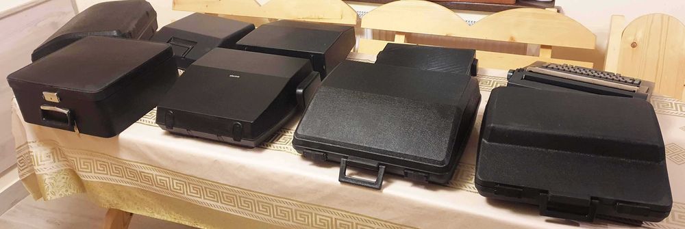 Masina de scris , import Germania, impecabila