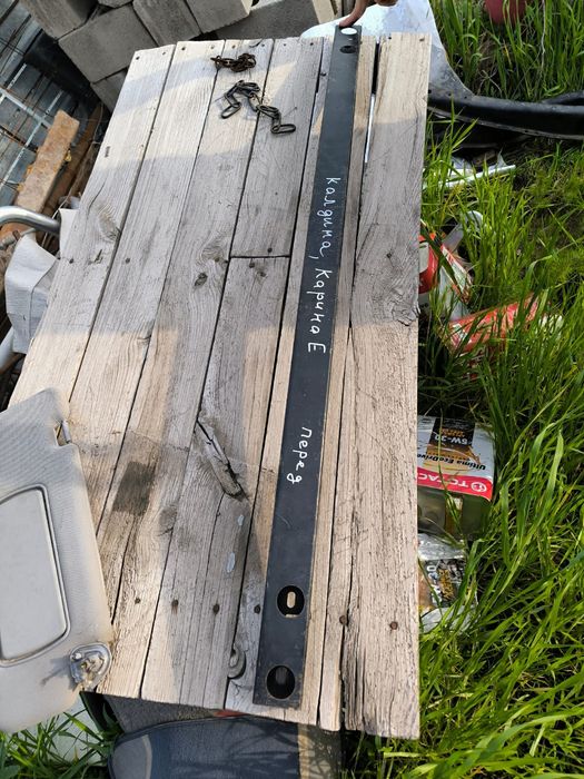 Панель Тойота ипсум