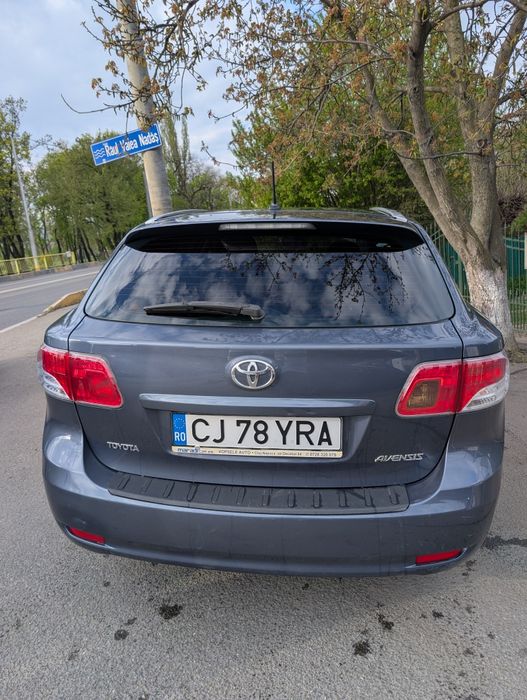Toyota Avensis 2010 | Automată | 1.8 benzină | 140 CP | 217.971