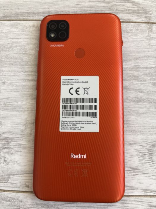 Продам телефон Redmi на запчасти