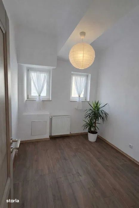 Apartament 3 camere, 61mp, decomandat, central — fotografia 3